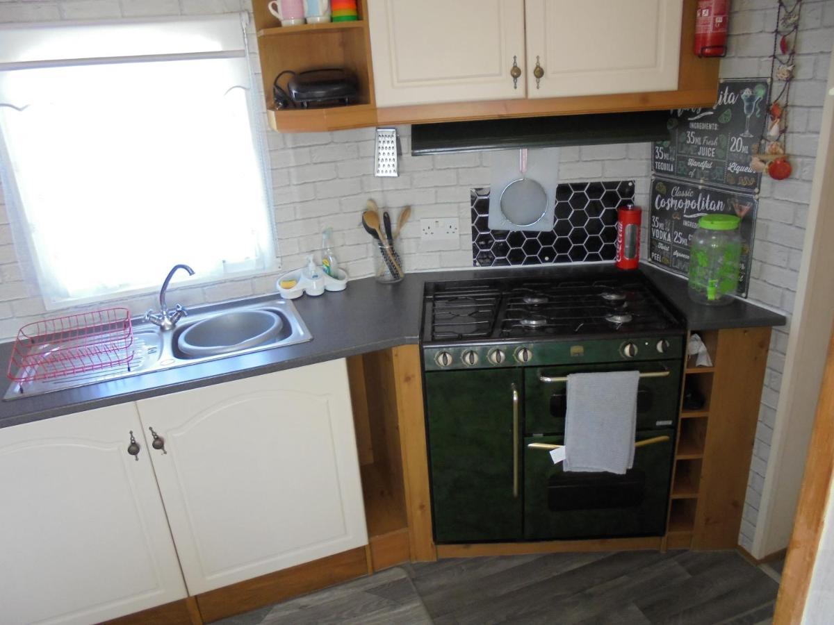 6 Berth Central Heated On The Chase Ingoldmells Exterior foto