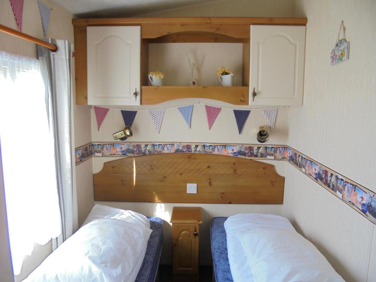 6 Berth Central Heated On The Chase Ingoldmells Exterior foto